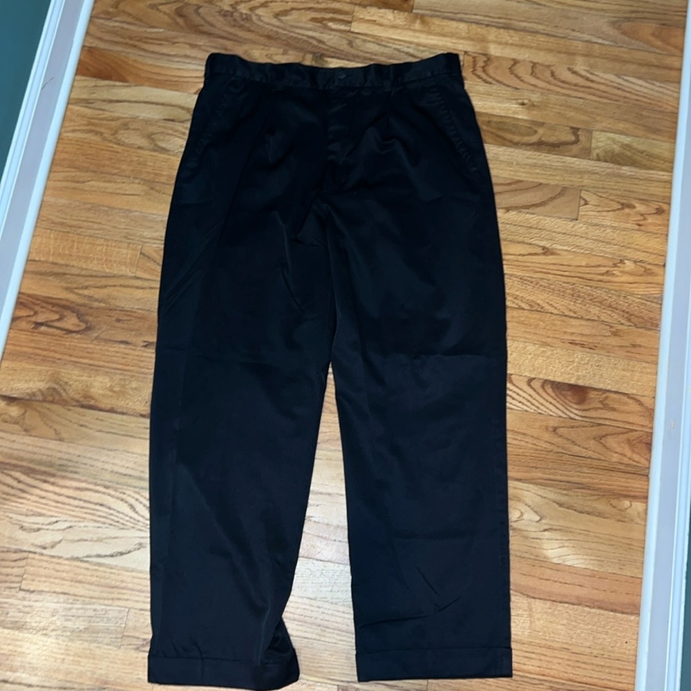 Men’s black Nike golf pants. Size 36x30